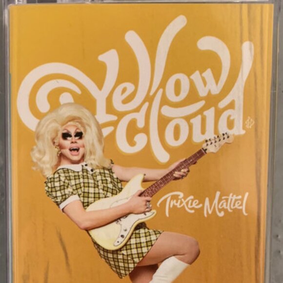 Trixie Mattel Yellow Cloud SUPER RARE Promo "Cassette" USB Flash Drive Song/Vid - Picture 1 of 5